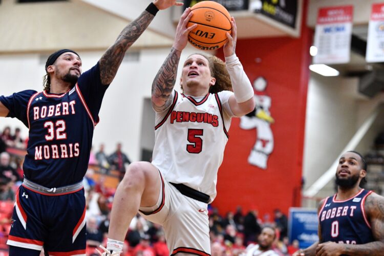 YSU overcomes slow start, holds off Robert Morris 87-77